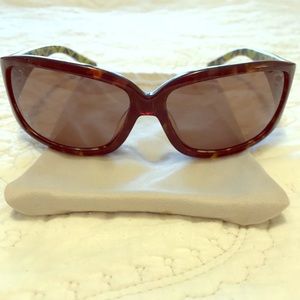 NWOT. Women’s Vera Bradley Sunglasses.